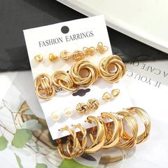 Fashionable Earrings Set